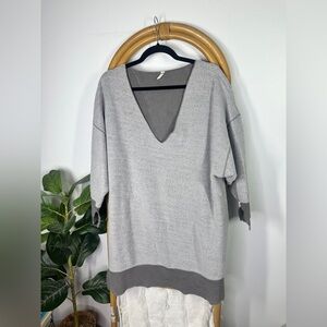 Free People Grey Oversized Comfy Sweater V Neck sz XS